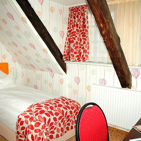 Maerchenhotel Bergen Auf Rugen Oda fotoğraf